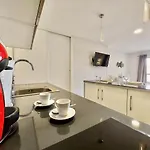 Lucilu شقة *